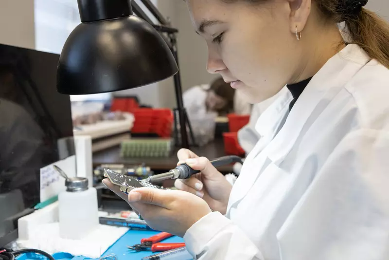 6 для поста «Бештау как частные инвесторы организовали выпуск электроники без господдержки»