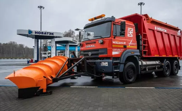 №3 для поста «коммунальная техника: Автозавод УРАЛ переводит дорожную технику на газ»