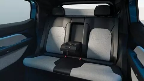 4 для поста «Атом: Создатели Атома показали салон российского электромобиля»