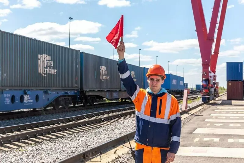 Отправлен первый поезд из Челябинска в Саудовскую Аравию