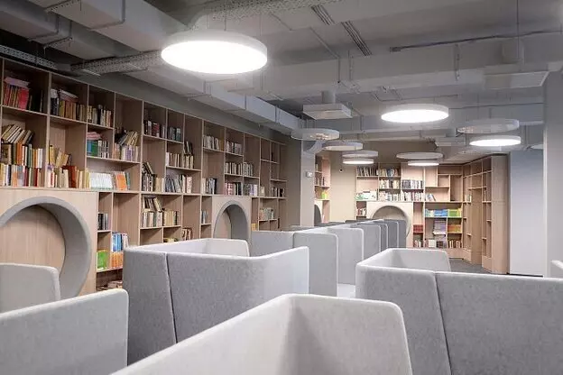 Фото 4 для поста «В Кирове открылась самая большая школа в области»