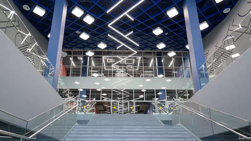 №8 для «В Новом Уренгое открыта Факел Арена»