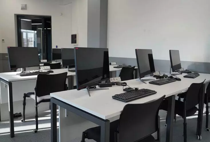 Картинка №9 для «В Тюмени начал работу новый корпус государственного университета»