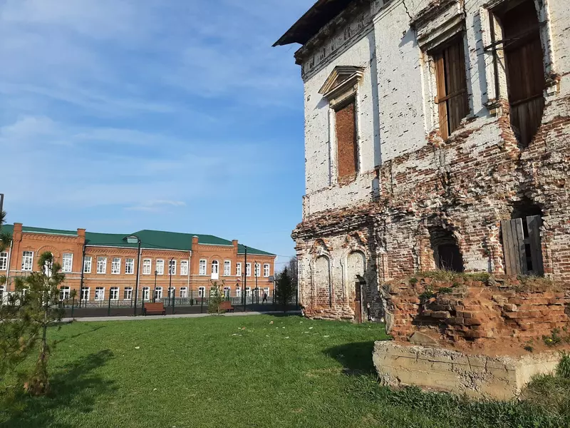 Церковь Воскресения Христова (фото автора)