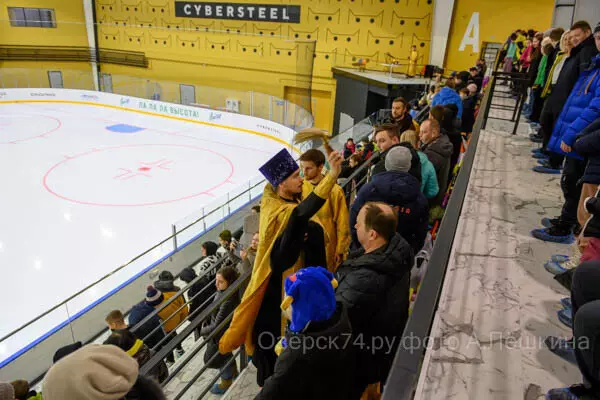 Картинка №6 для поста «В Озерске Челябинской области торжественно открыта Ледовая Академия Высота»