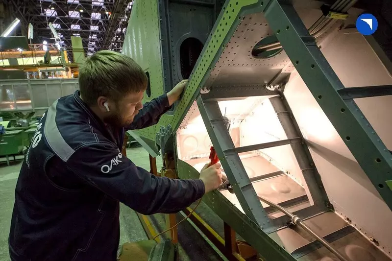 Иллюстрация 6 для «Агрегаты очередного самолетокомплекта по программе Ил 76 отправлены из цехов ВАСО»