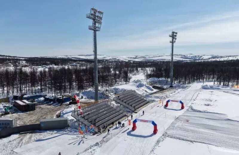 Иллюстрация #1 для новости «Спортивные объекты: В Магадане открылся новый всесезонный спортивный лыжный стадион имени Елены Вяльбе»