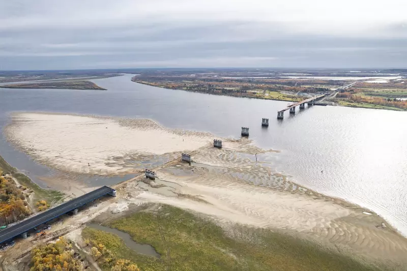 Фото №34 для новости «Строительство второго моста через реку Обь в Сургуте итоги летнего сезона 2024 года»