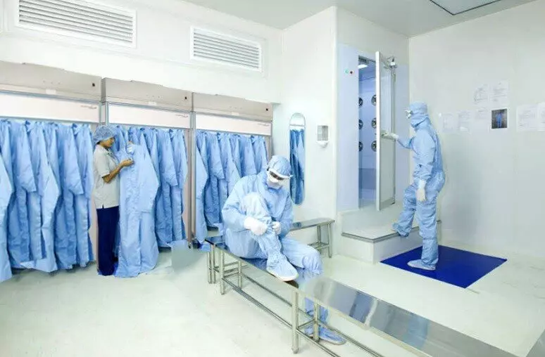 Решение для хранения одежды для чистой лаборатории ламинарный шкаф Сириус