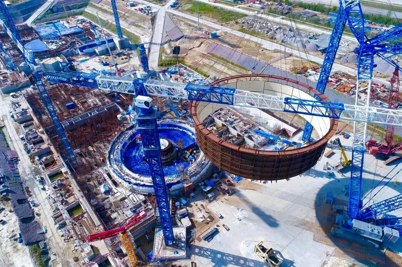 На ЛАЭС 2 завершен ключевой этап монтажа системы безопасности энергоблока 3