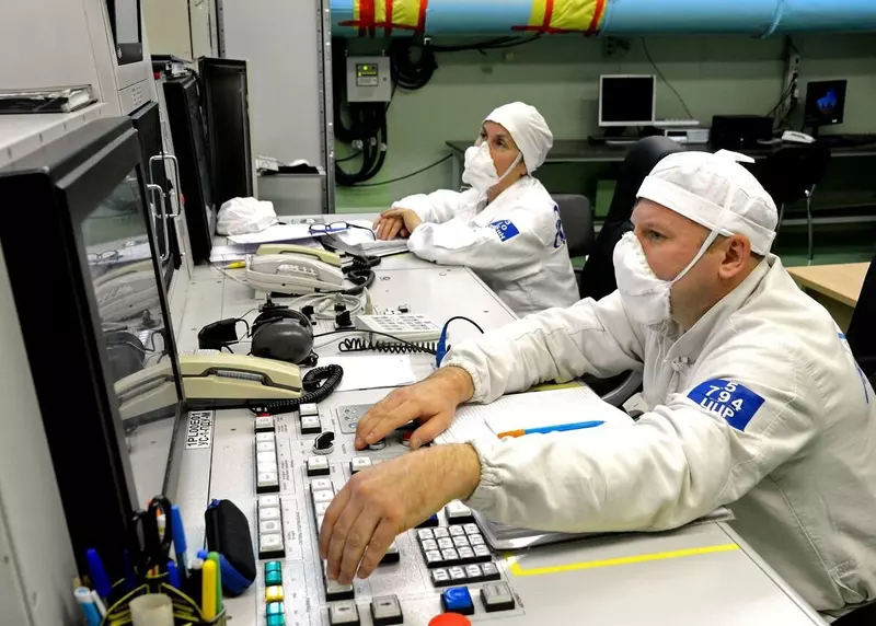 Картинка №1 для публикации «Энергетика и ТЭК: МОКС плюс хром на Балаковской АЭС испытают топливо нового поколения»