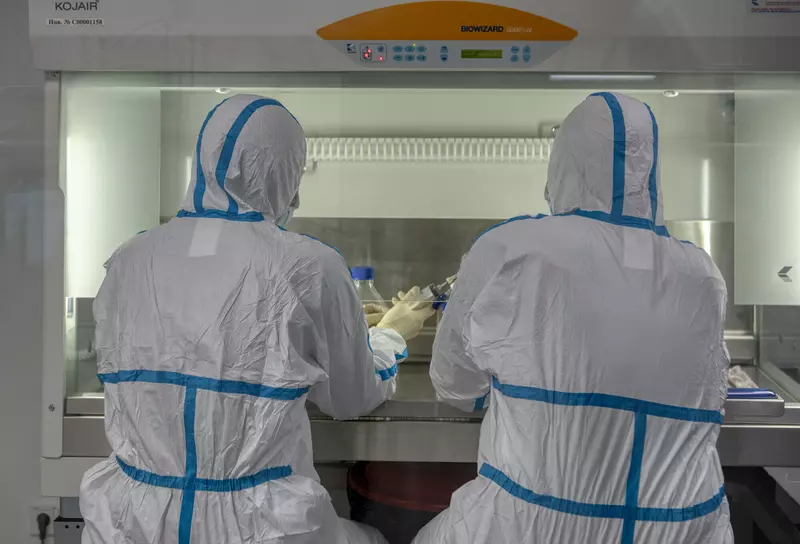 Иллюстрация №9 для «СПбНИИВС ФМБА 84 года на страже здоровья россиян»