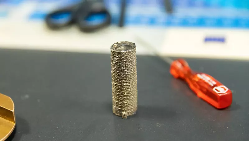 2 для новости «НИОКРы: Ученые УрФУ создали новую технологию производства жаропрочных сплавов на основе алюминидов титана»