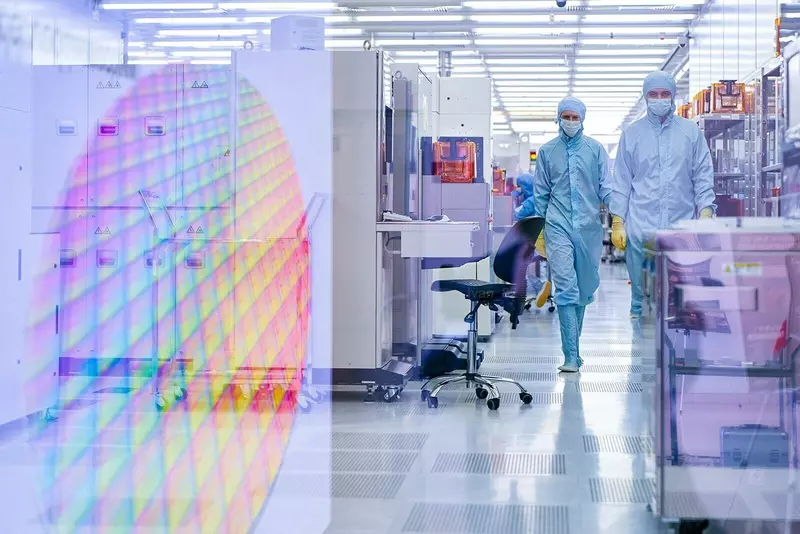 Как делают транспортную карту Тройка