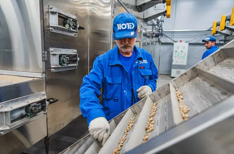 Картинка 3 для поста «В Липецкой области открыли первый завод по выпуску кормов для кошек и собак»