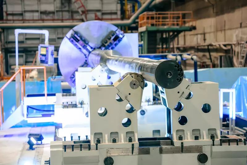 Росатом сообщил о запуске на заводе в Санкт Петербурге умного станка гиганта