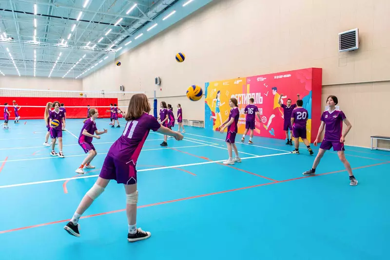 Фото №7 для новости «Реконструкция спорткомплекса Москвич завершена в Текстильщиках»