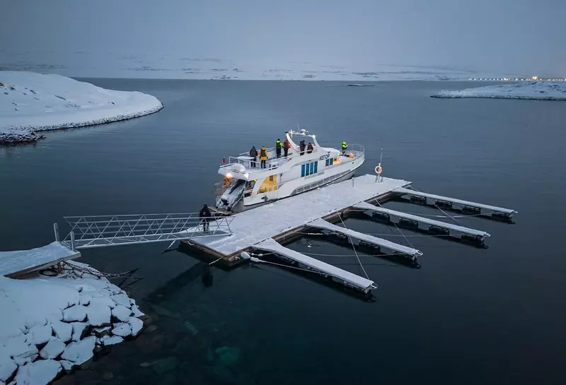 Изображение #18 для поста «Отель на краю Земли четыре звезды в Заполярье»