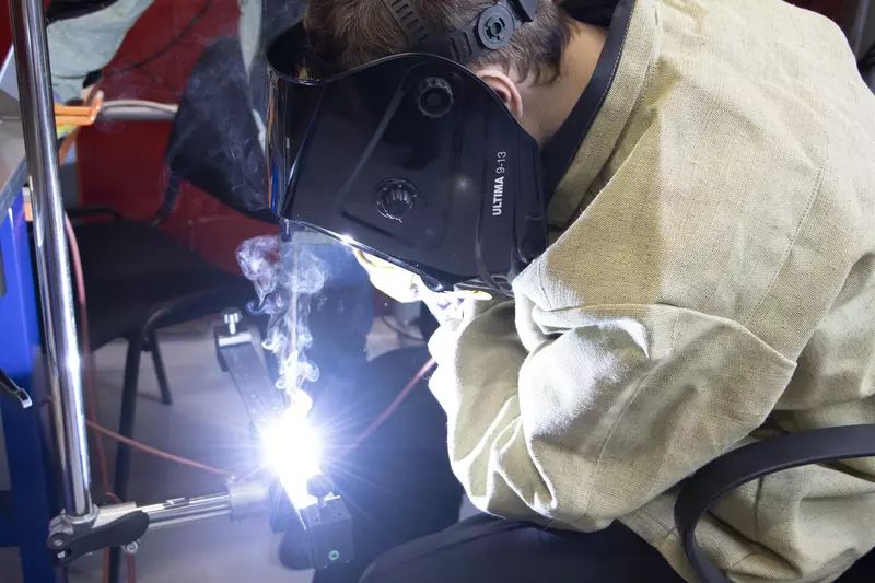 Фото №4 для поста «центр учебных мастерских: ВГУВТ открыл суперсовременный Сварочный полигон»