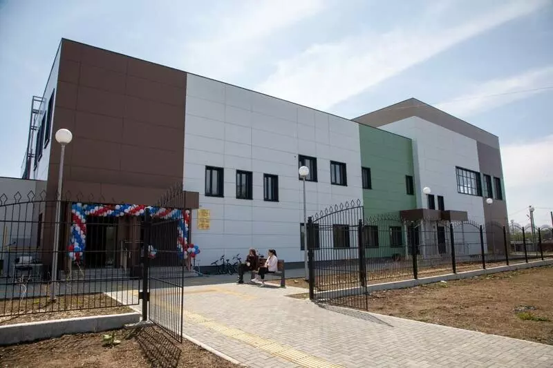 Иллюстрация 1 для поста «Спортивные объекты: Спорткомплекс с бассейном открылся в Аниве Сахалинской области»