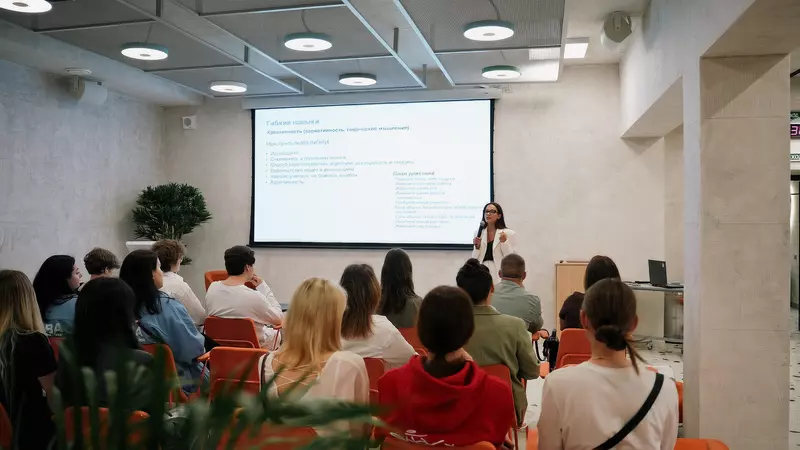 Изображение 7 для «В Новом Уренгое открылась арт резиденция Сова»