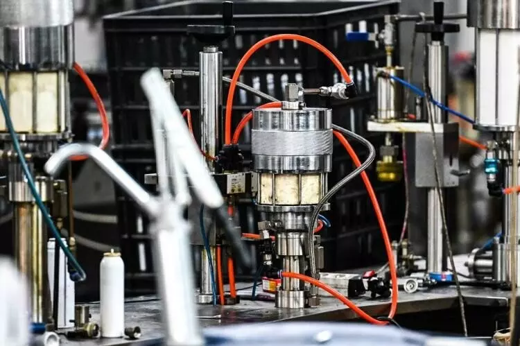 4 для статьи «импортозамещение: В Тюмени реализован проект по выпуску импортозамещающей продукции»