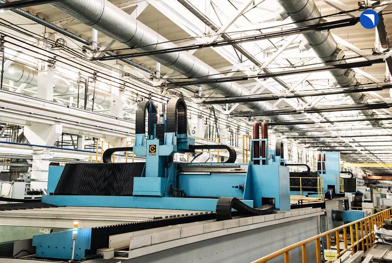 На Казанском авиазаводе запустили уникальное оборудование для изготовления крупногабаритных деталей