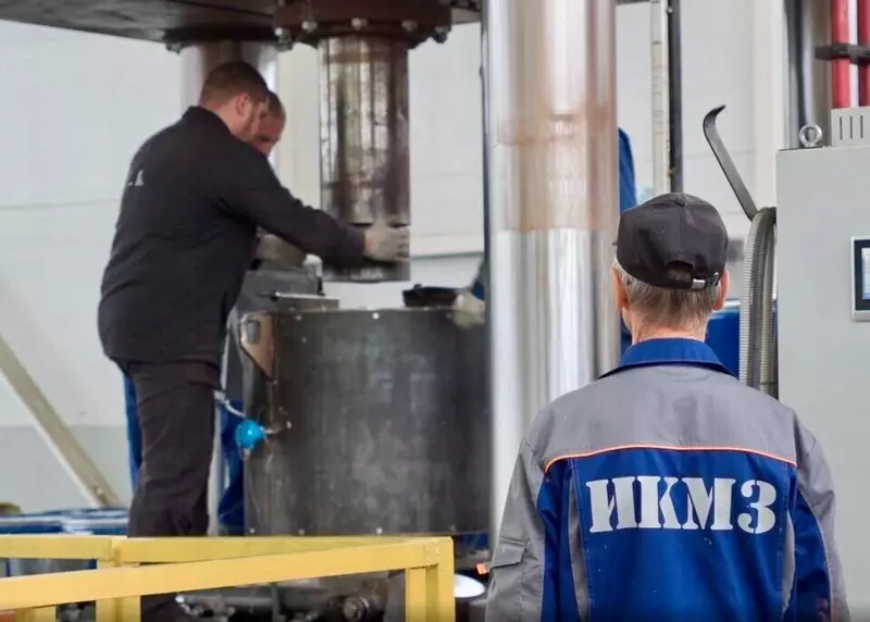 #4 для «новые заводы и цеха: Обзор В 2025 году было открыто 72 новых производства с инвестициями более 1 миллиарда рублей»