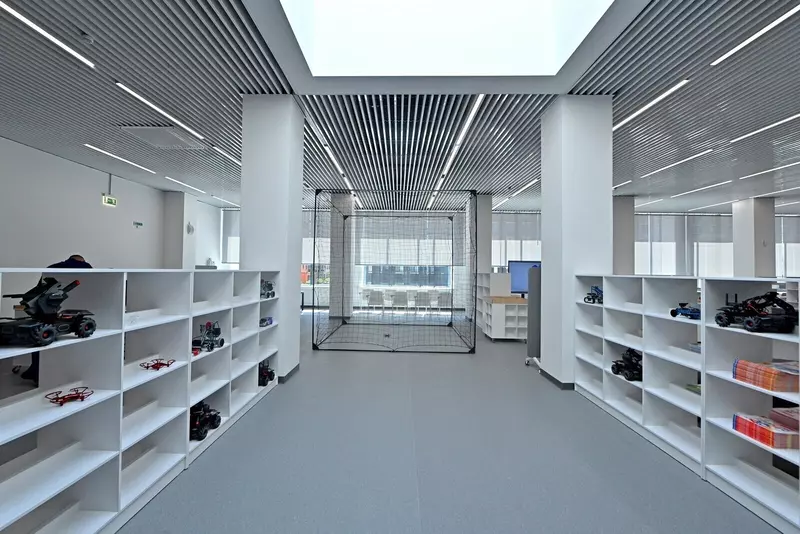 Иллюстрация #10 для статьи «В Москве открылось новое здание школы 338»