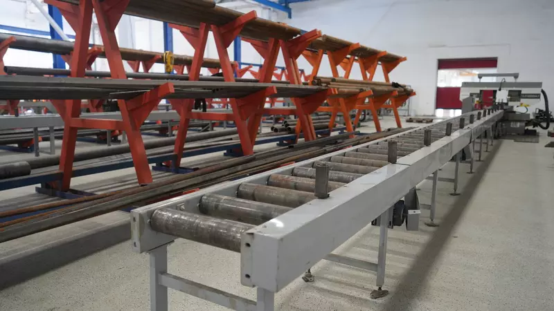 Заготовительное производство с лентопилыми станками