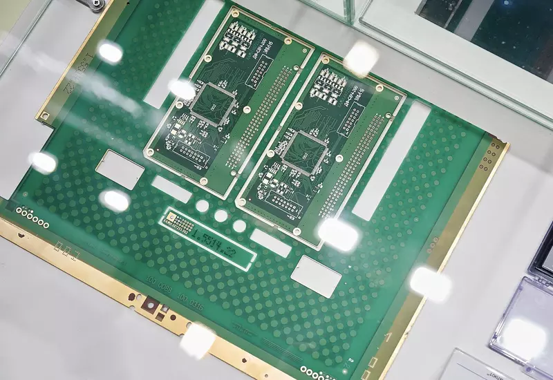 Ростех создал уникальные диэлектрики для космической аппаратуры