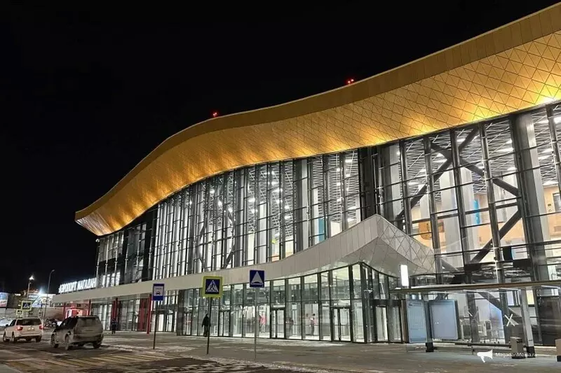 Изображение #3 для поста «аэропорт: Новый терминал магаданского аэропорта принял первый пробный рейс»