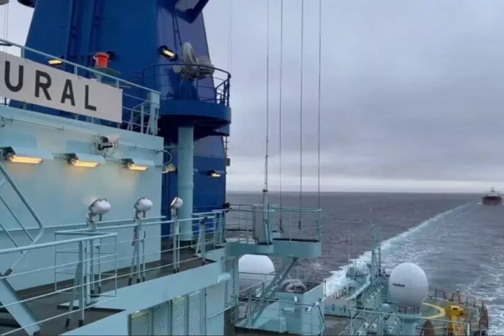 Изображение №1 для новости «Транспорт: Атомный ледокол Урал провел по участку Севморпути самый большой в истории трассы контейнеровоз»