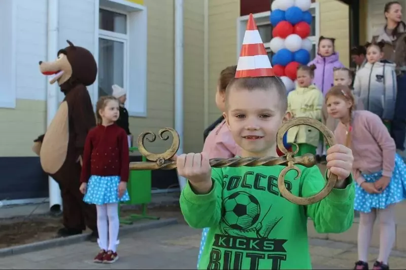В поселке Наушки Кяхтинского района открыли детский сад Сказка