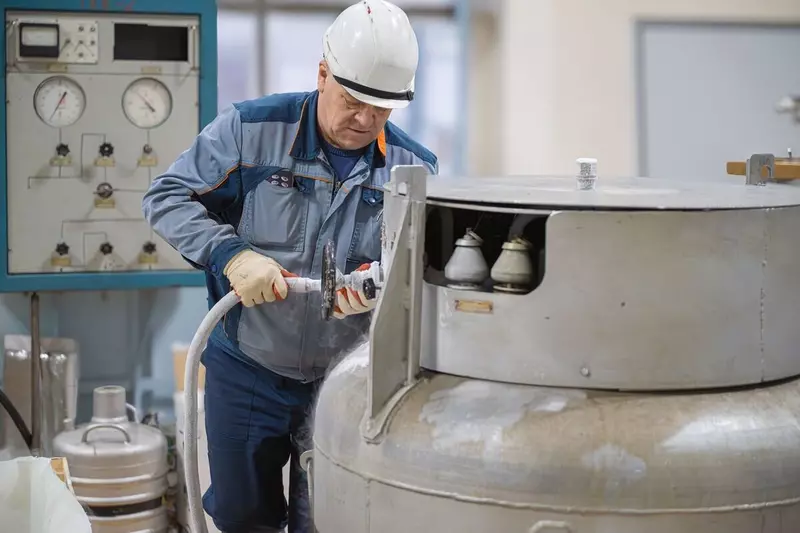 1 для статьи «Перспективные разработки: Российские ученые создали и испытали сверхпроводящий провод для токамаков будущего»