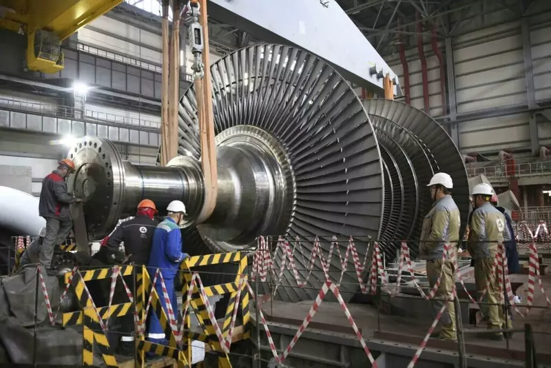 Фото №2 для публикации «энергетика: Курская АЭС 2 энергоблок 1 в проектное положение установлен ротор низкого давления»