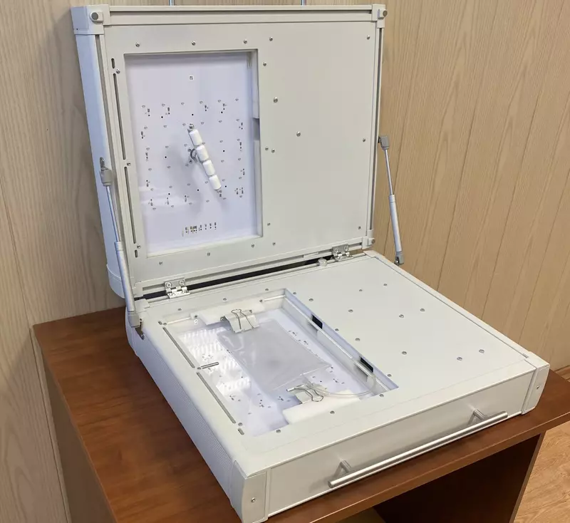 Изображение #1 для статьи «Перспективные разработки: Ростех разработал прибор для лечения аутоиммунных заболеваний ультрафиолетовым облучением»