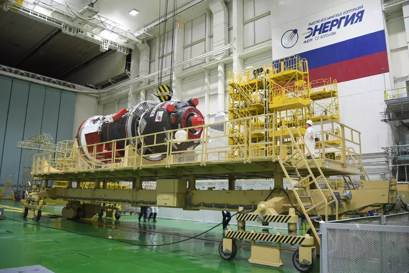 Картинка 20 для «На Байконуре заправили грузовой корабль Прогресс МС 24»