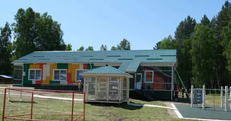 Изображение №2 для «Спорт: В Тюменской и Иркутской областях построены новые социальные учреждения и объекты благоустройства»