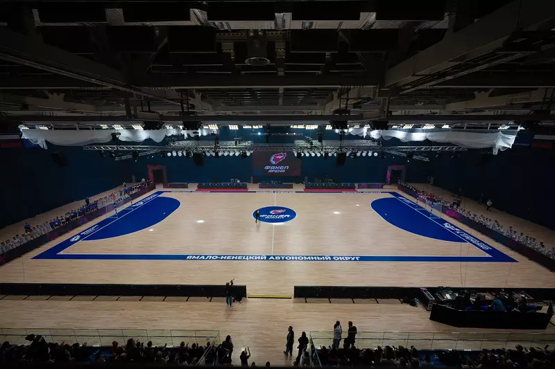 Картинка #1 для статьи «Спортивные объекты: В Новом Уренгое открыта Факел Арена»