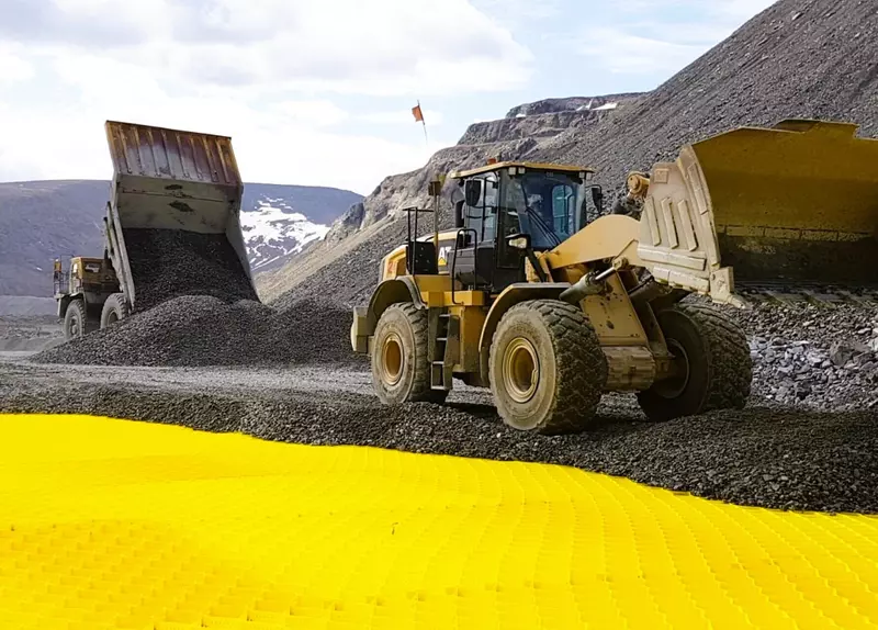 Иллюстрация №3 для поста «кластеры: Резиденты ОЭЗ Липецк присоединились к национальному бренду Сделано в России»