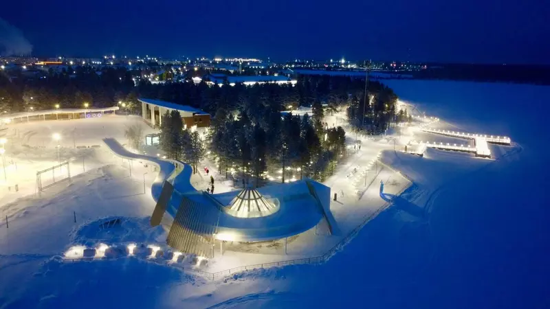 #1 для «Города и сёла России: Набережная Северная звезда открылась на Ямале»