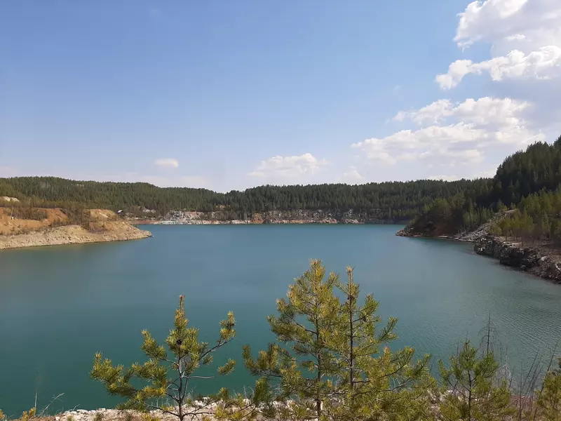 Липовский никелевый карьер (фото автора)