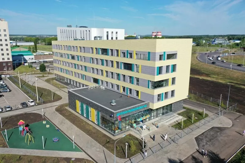 В Уфе открылась новая семиэтажная поликлиника