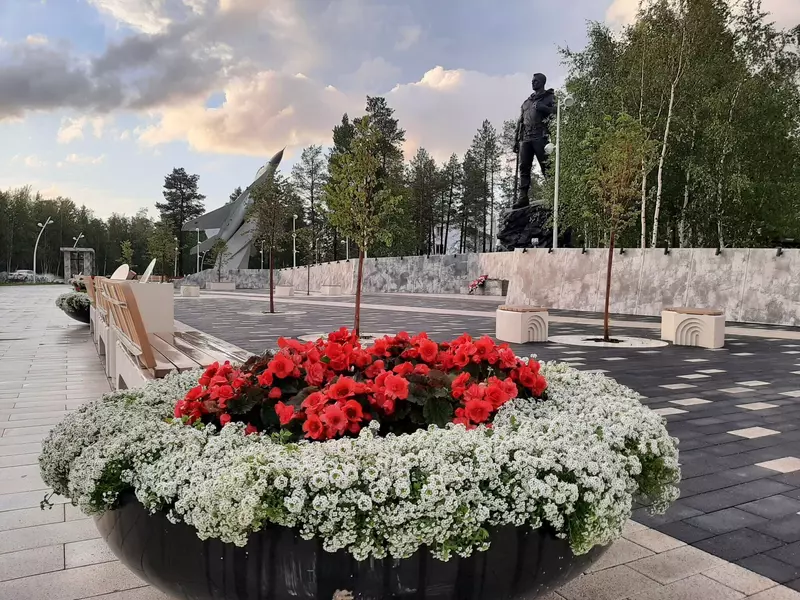 Сквер Опалённой Юности (фото автора)