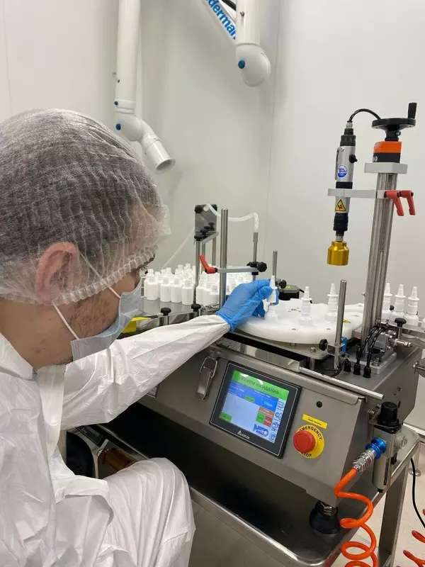 Фото 4 для поста «Фармацевтическая компания ВЕРТЕКС запустила новый цех гормональных лекарств»