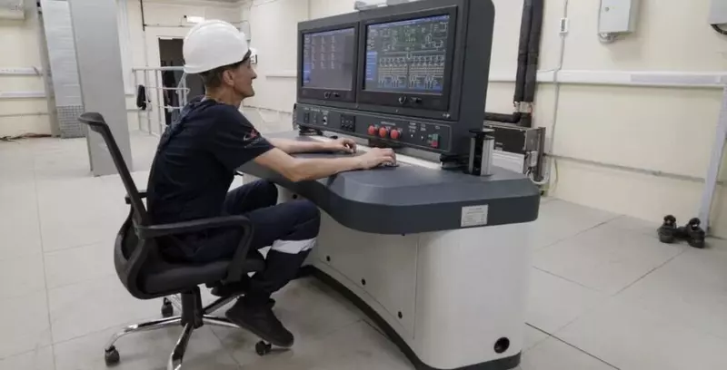 №2 для новости «Космодром: На стартовом комплексе ракеты Ангара на Восточном начались автономные испытания трех систем»