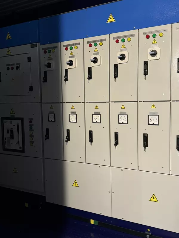 Изображение 1 для публикации «Энергетика и ТЭК: ЧЗЭО построил подстанцию под ключ для курганского животноводческого комплекса»