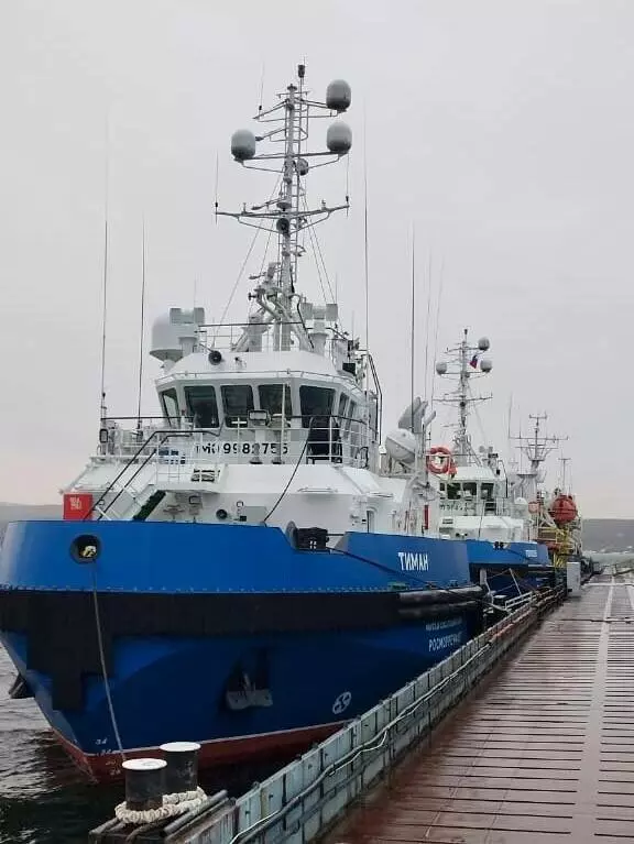 Буксиры Тиман и Тепсей успешно завершили переход в свой порт приписки