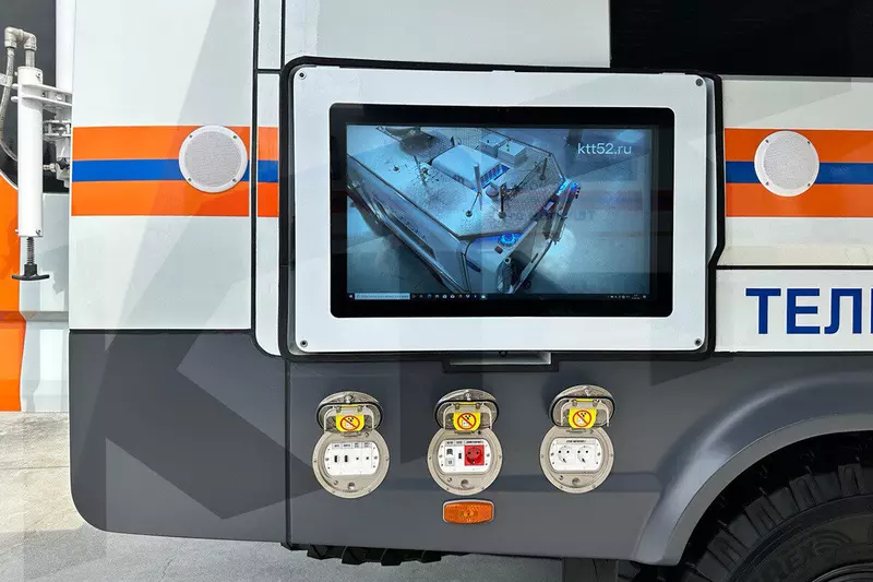 Картинка №3 для публикации «автомобили: Новые автомобили из Нижнего Новгорода для МЧС России»